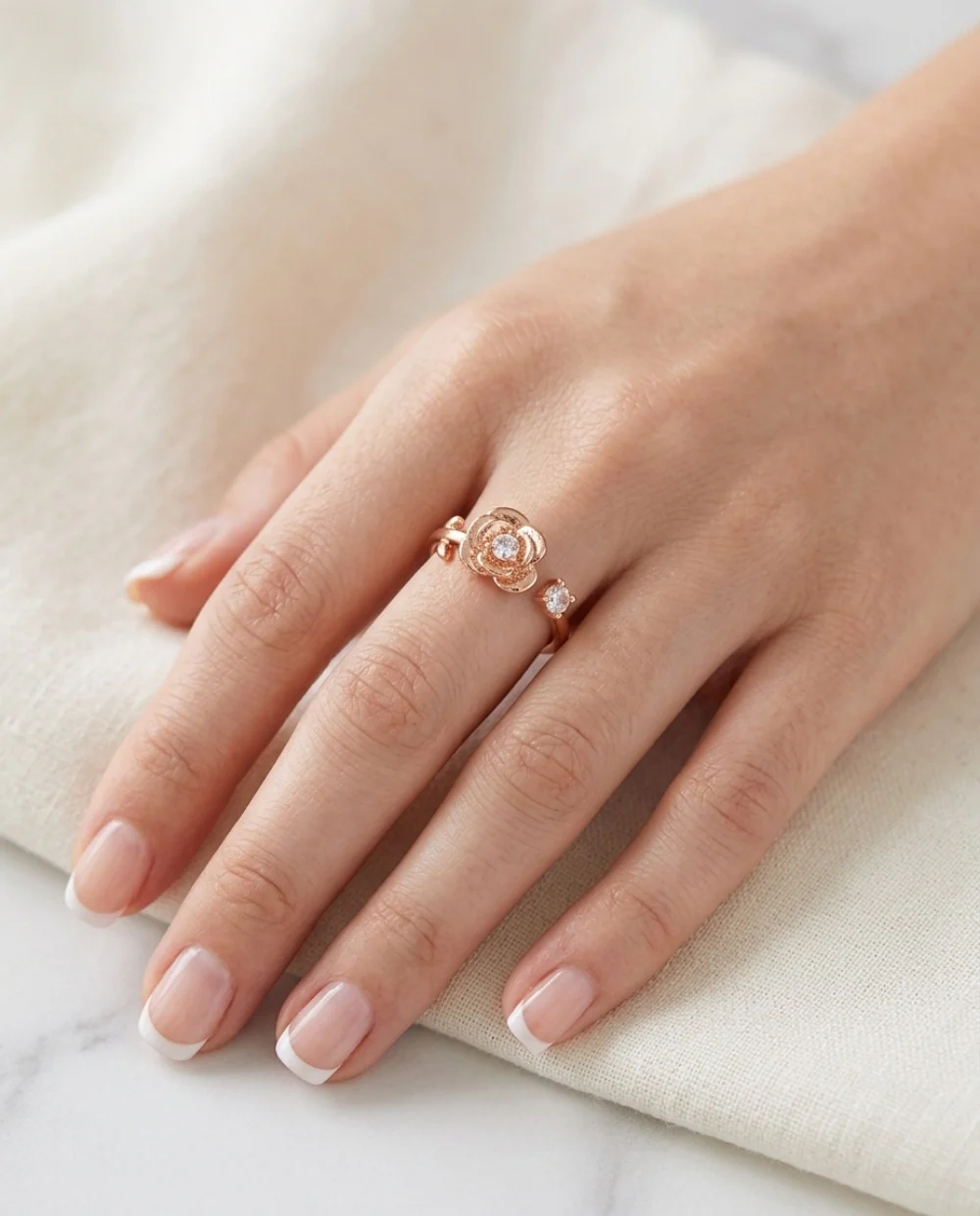 Anillo Regulable Moda Flor Dorado
