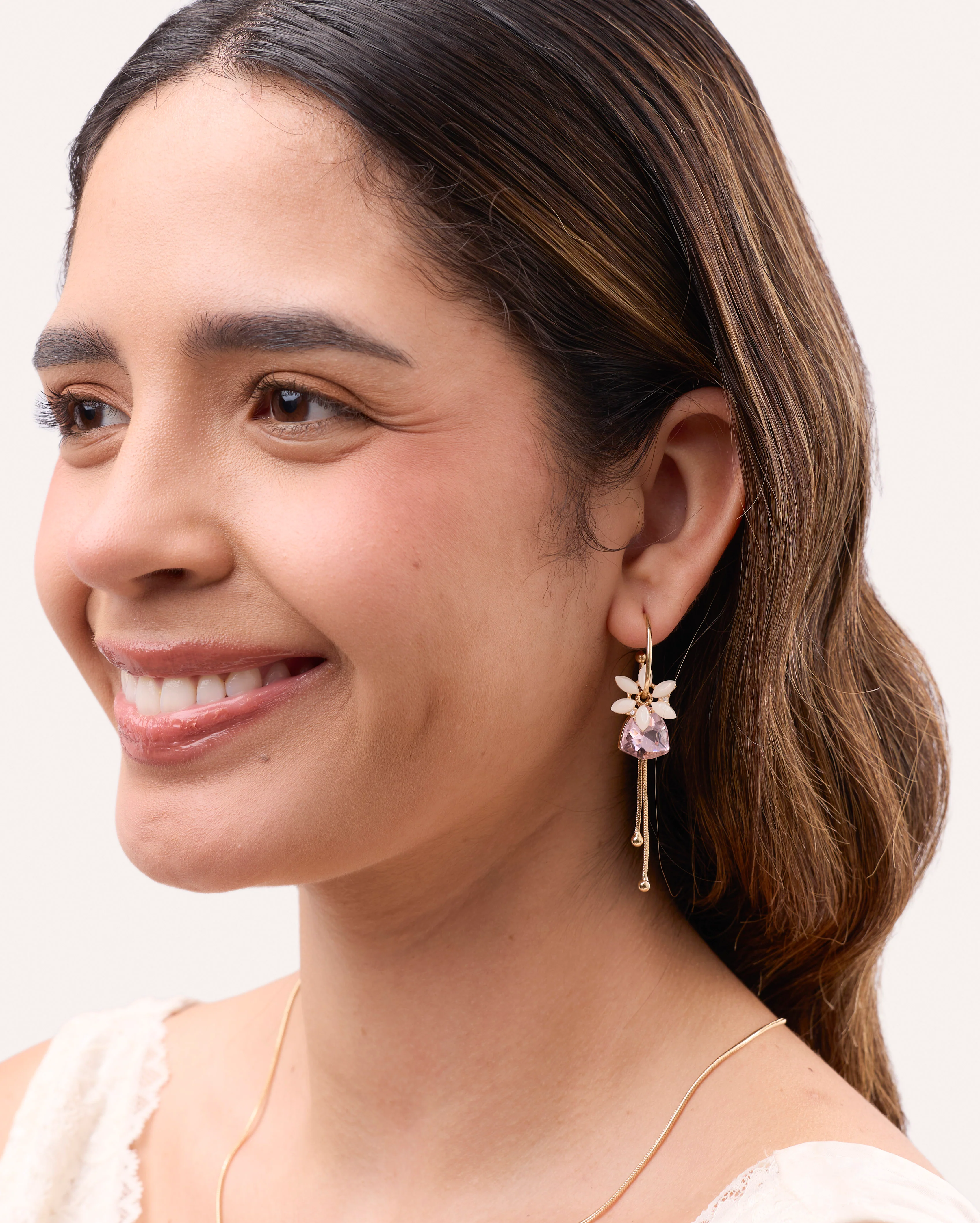 Aretes Moda Largos Bloom - Image 2