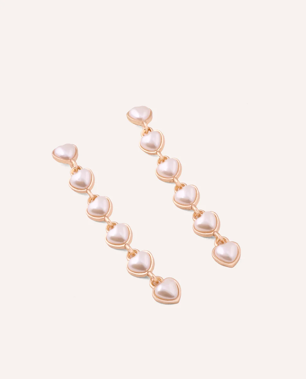 Aretes Moda Heart Line Dorado - Image 2