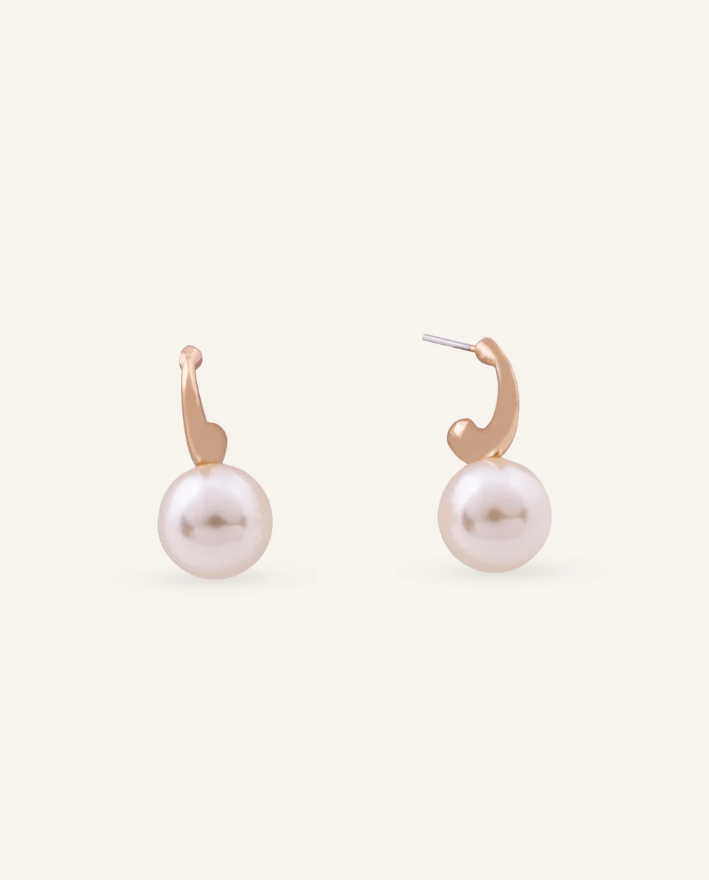 Aretes Moda Pearl Dorado