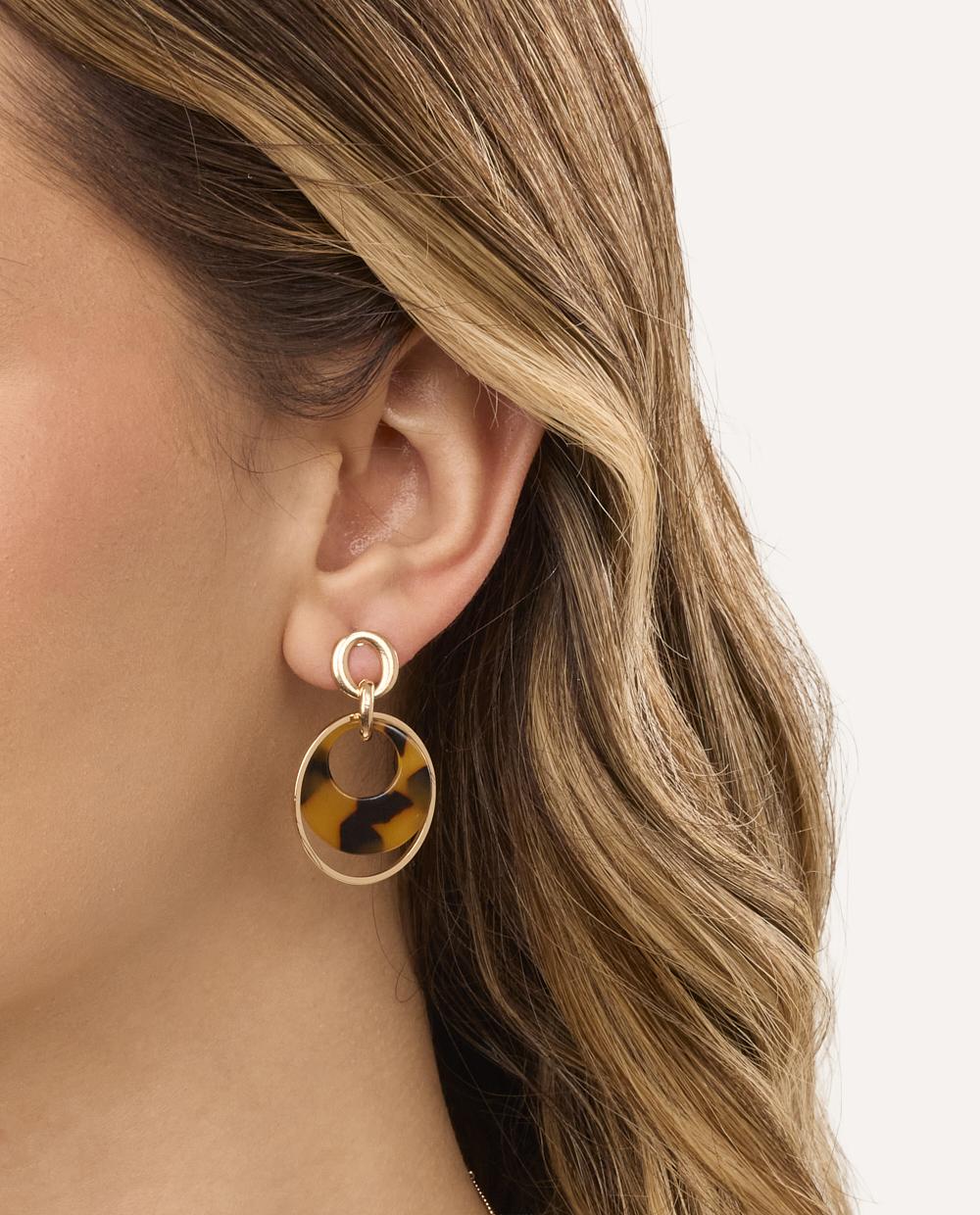 Aretes Moda Rainbow Dorado - Image 3