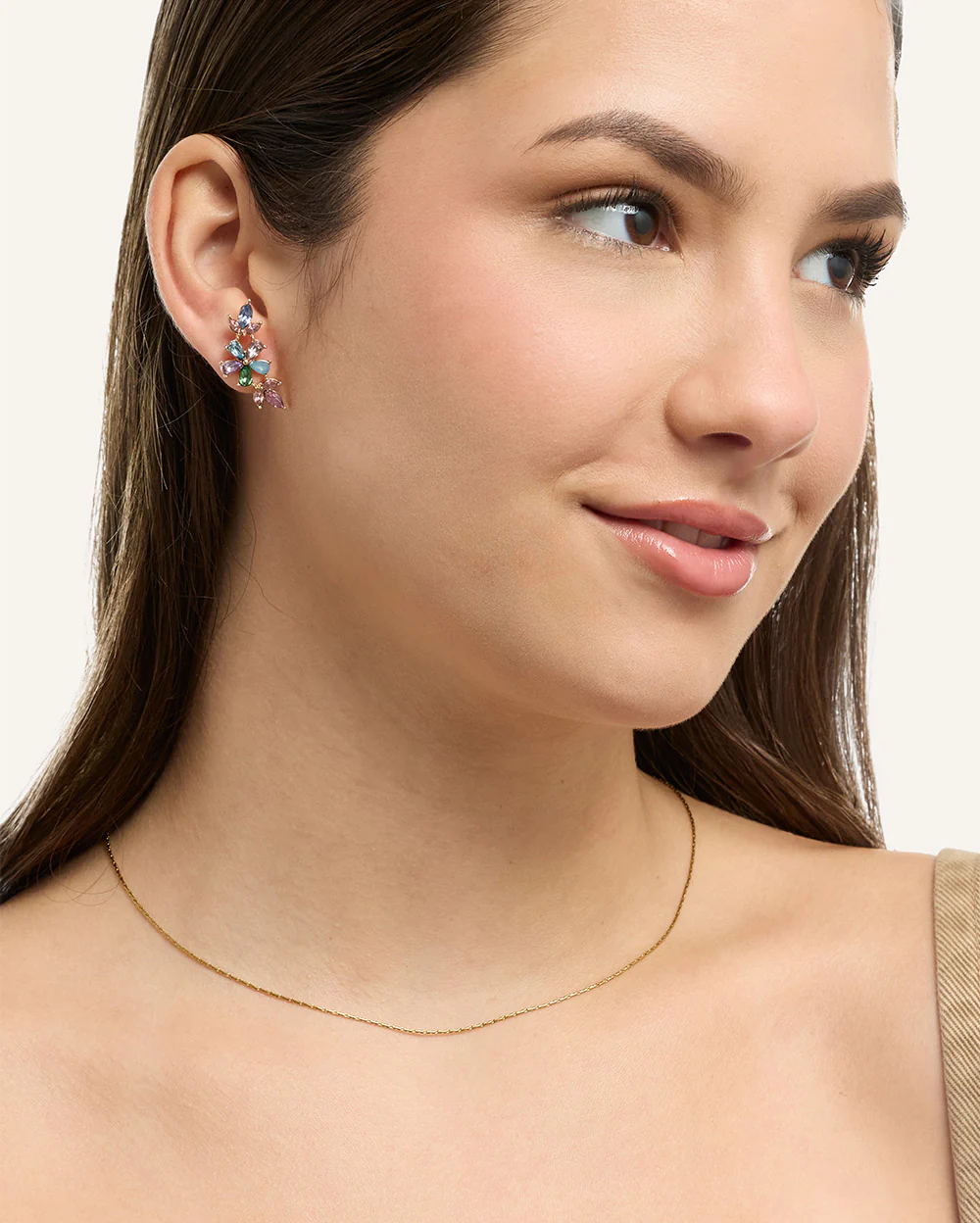 Aretes Trendy Flor Dorado - Image 2