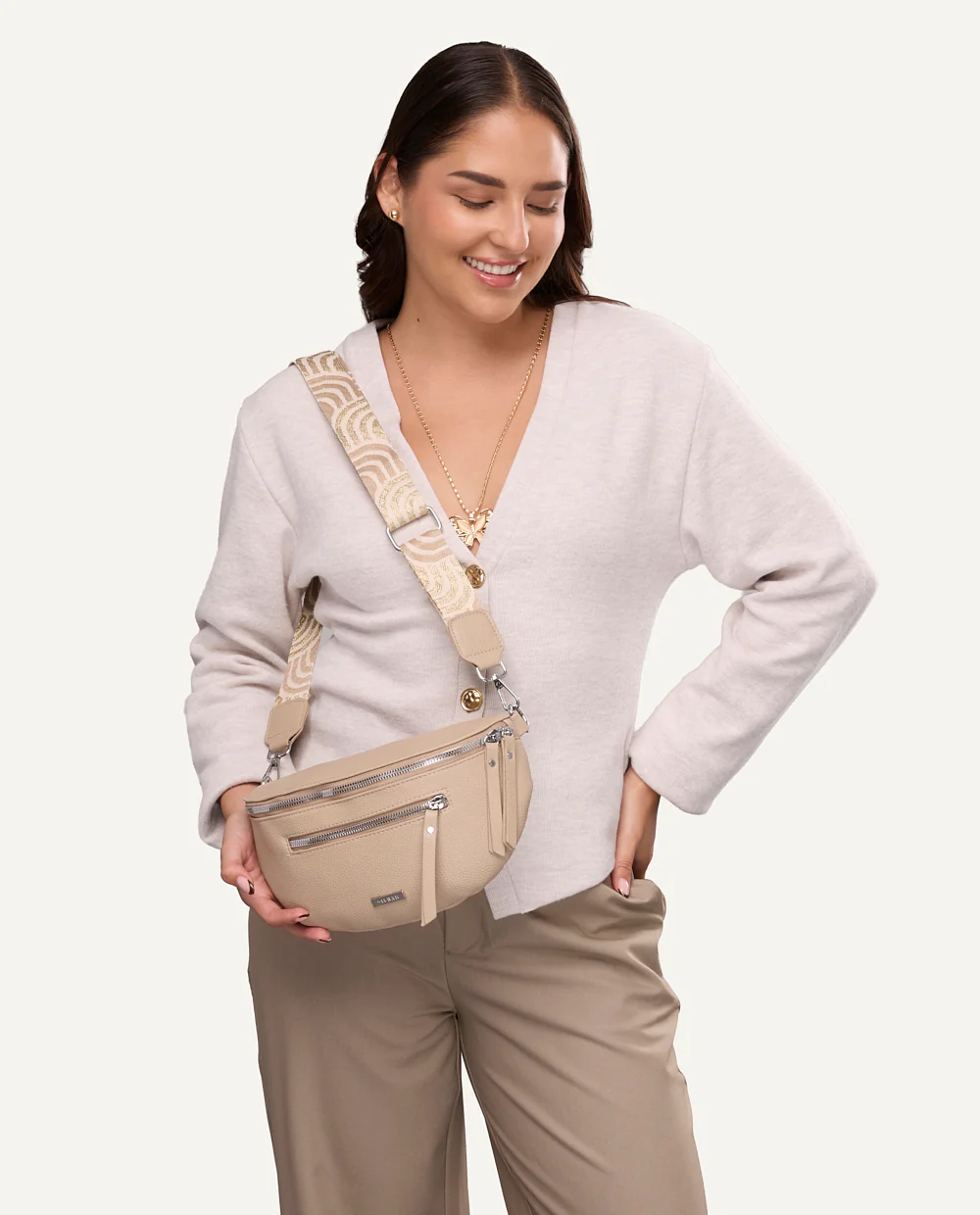 Canguro PU Moda Con Correa Ajustable Beige - Image 2