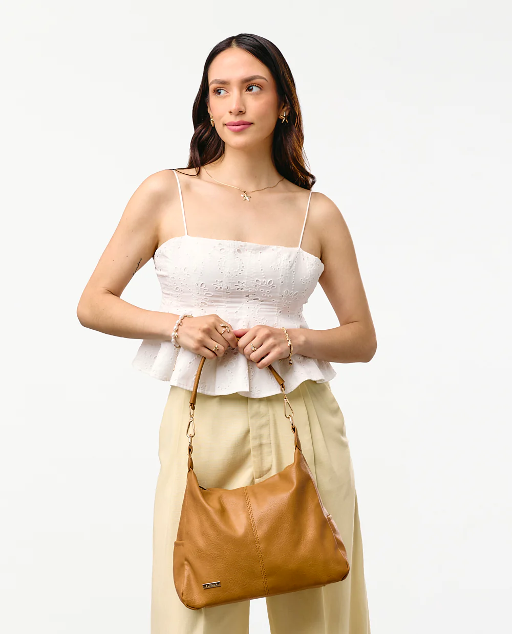 Cartera hobo clásica camel - Image 3