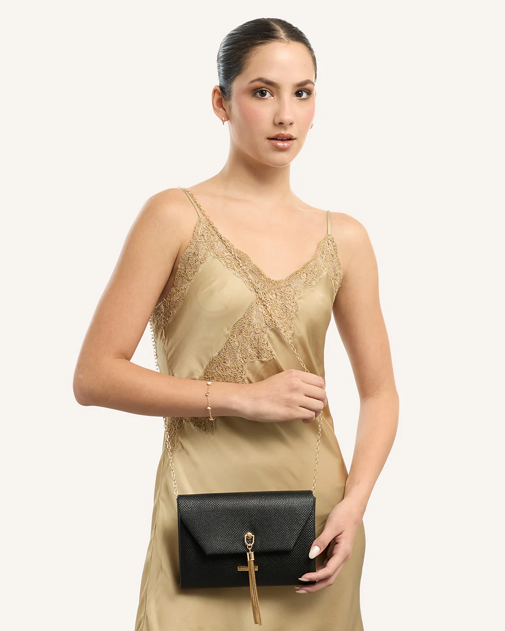 Bolsos y carteras para mujer