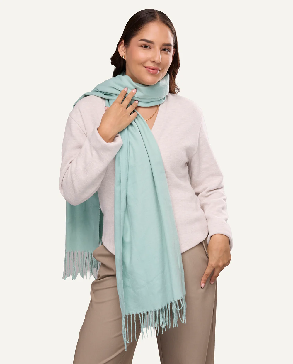Chalina Soft Con Flecos Verde - Image 2