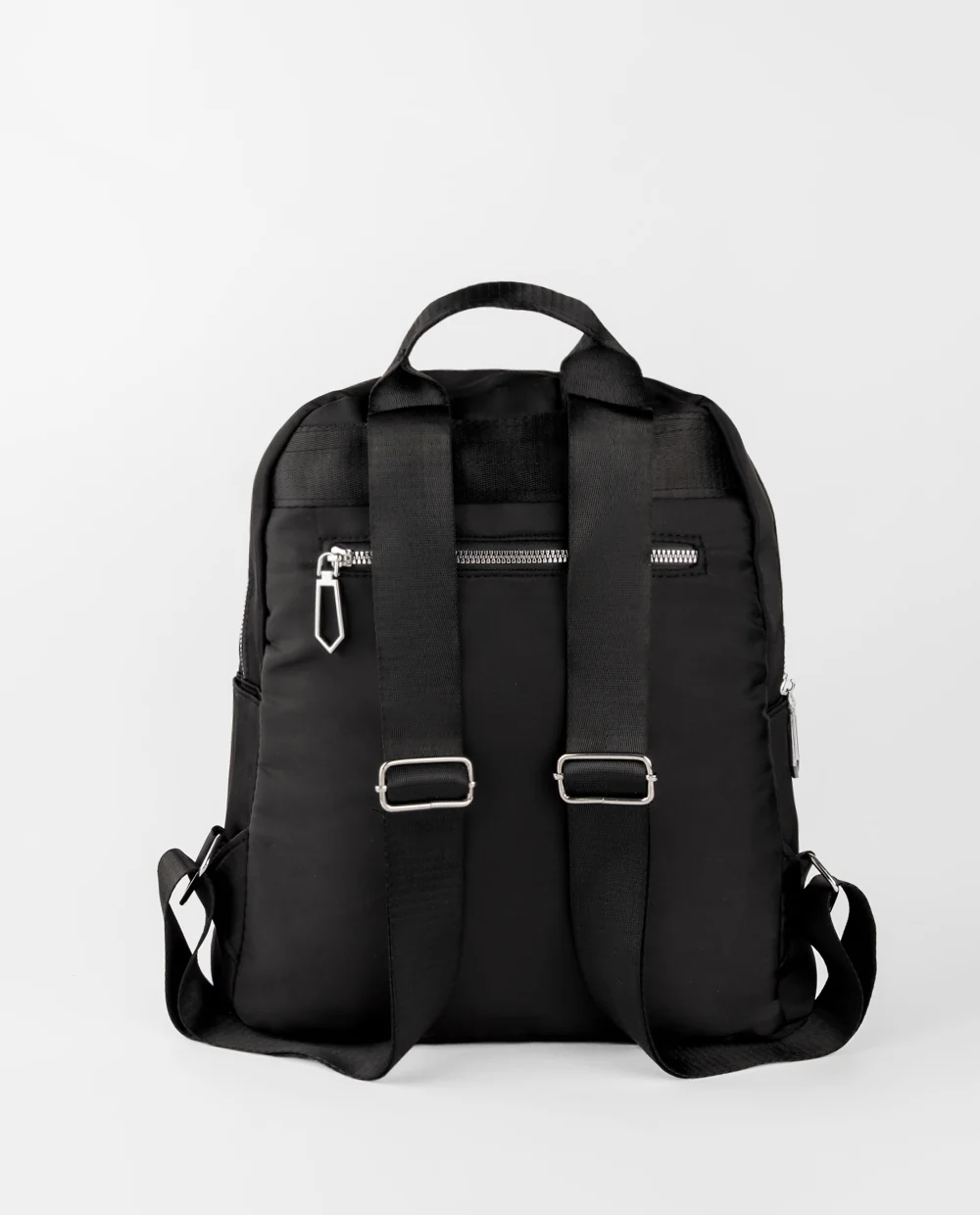 Mochila negra con cierres diagonales - Image 2