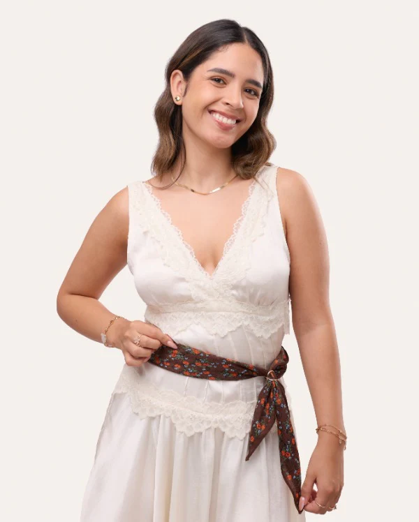Pañuelo Moda Flores Marrón - Image 2