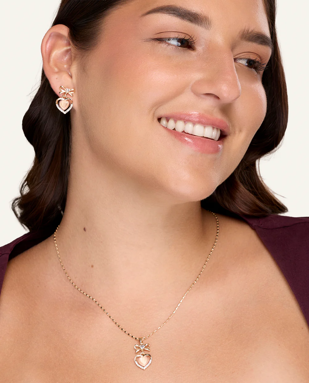 Set Collar + Arete Moda Aura Heart Dorado - Image 2