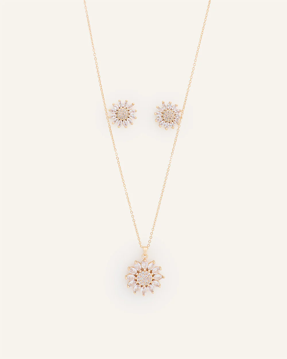 Set Collar + Arete Premium Zircón Flor Dorado - Image 3