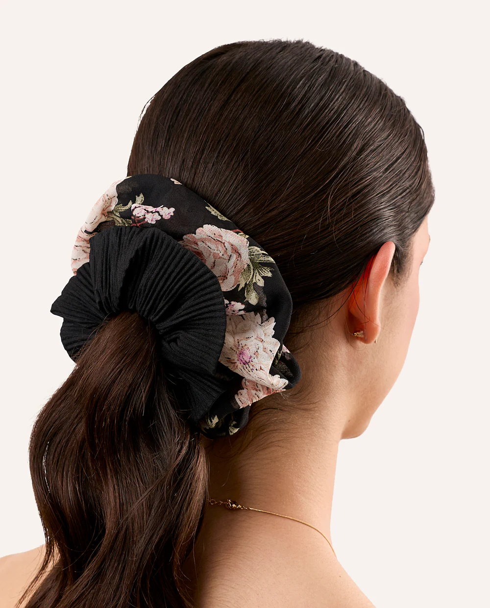 Set de colets negro - Image 3
